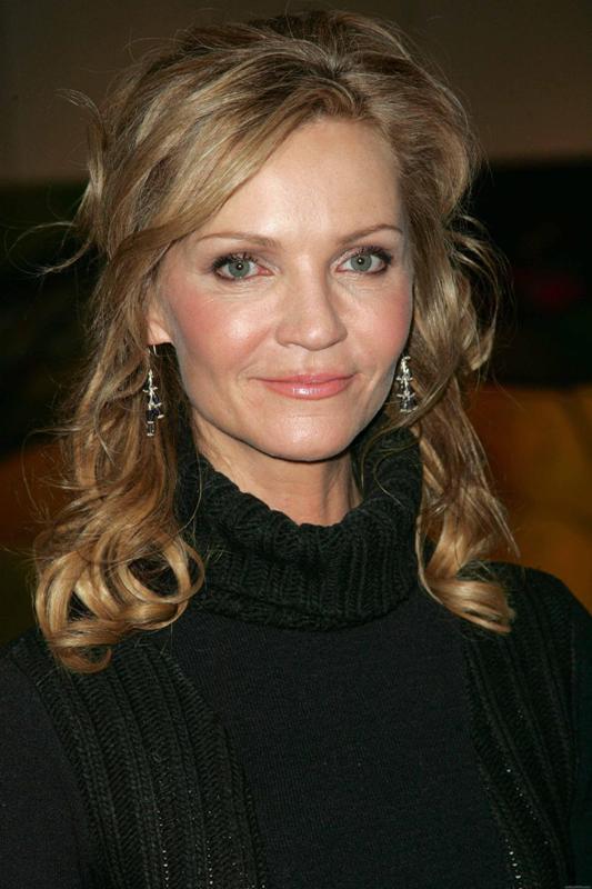 Joan Allen Plastic Surgery Before And After Celebrity Sizes.