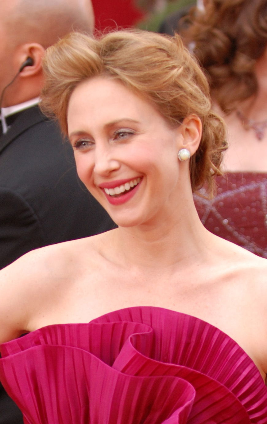 Vera Farmiga Bra Size, Age, Weight, Height, Measurements 