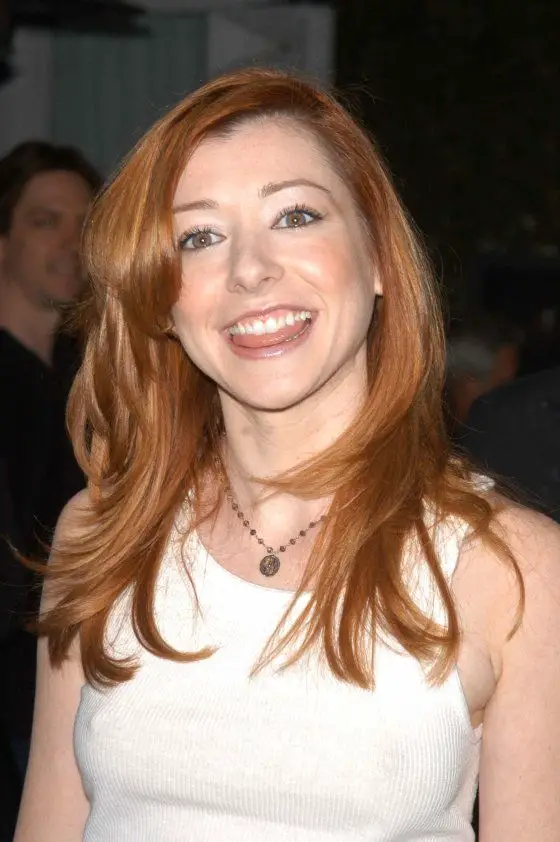 Alyson Hannigan Bra Size, Age, Weight, Height, Measurements Celebrity