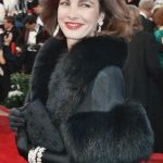 Anne Archer Bra Size, Age, Weight, Height, Measurements