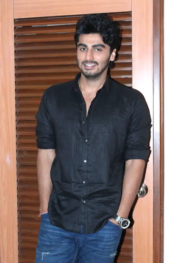 Arjun Kapoor Age, Weight, Height, Measurements - Celebrity Sizes