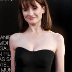 Emily Mortimer Bra Size, Age, Weight, Height, Measurements