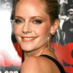 Marley Shelton Bra Size, Age, Weight, Height, Measurements