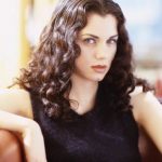 Mia Kirshner Bra Size, Age, Weight, Height, Measurements