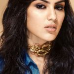 Rhea Chakraborty Bra Size, Age, Weight, Height, Measurements