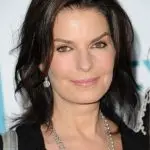 Sela Ward Bra Size, Age, Weight, Height, Measurements