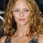 Vanessa Paradis Bra Size, Age, Weight, Height, Measurements