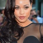 Cleopatra Coleman Bra Size, Age, Weight, Height, Measurements