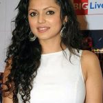 Drashti Dhami Bra Size, Age, Weight, Height, Measurements