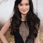 Hayley McFarland Bra Size, Age, Weight, Height, Measurements