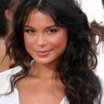 Nathalie Kelley Bra Size, Age, Weight, Height, Measurements