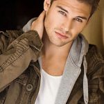 Ryan Guzman Age, Weight, Height, Measurements