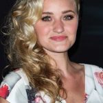 AJ Michalka Bra Size, Age, Weight, Height, Measurements