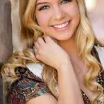 Allie DeBerry Bra Size, Age, Weight, Height, Measurements