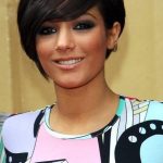 Frankie Sandford Bra Size, Age, Weight, Height, Measurements