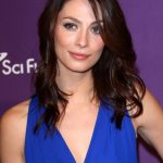 Joanne Kelly Bra Size, Age, Weight, Height, Measurements