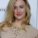 Ashley Johnson Bra Size, Age, Weight, Height, Measurements