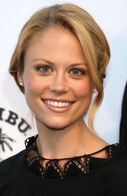 Claire Coffee Bra Size Age Weight Height Measurements Celebrity Sizes