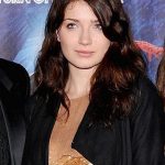 Eve Hewson Bra Size, Age, Weight, Height, Measurements