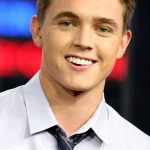 Jesse McCartney Age, Weight, Height, Measurements