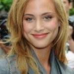 Nora Arnezeder Bra Size, Age, Weight, Height, Measurements