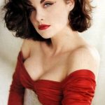 Sherilyn Fenn Bra Size, Age, Weight, Height, Measurements