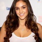 Jaclyn Swedberg Bra Size, Age, Weight, Height, Measurements