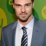 Jay Ryan Age, Weight, Height, Measurements