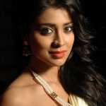 Shriya Saran Bra Size, Age, Weight, Height, Measurements