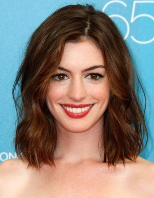 Anne Hathaway Plastic Surgery Before and After - Celebrity Sizes