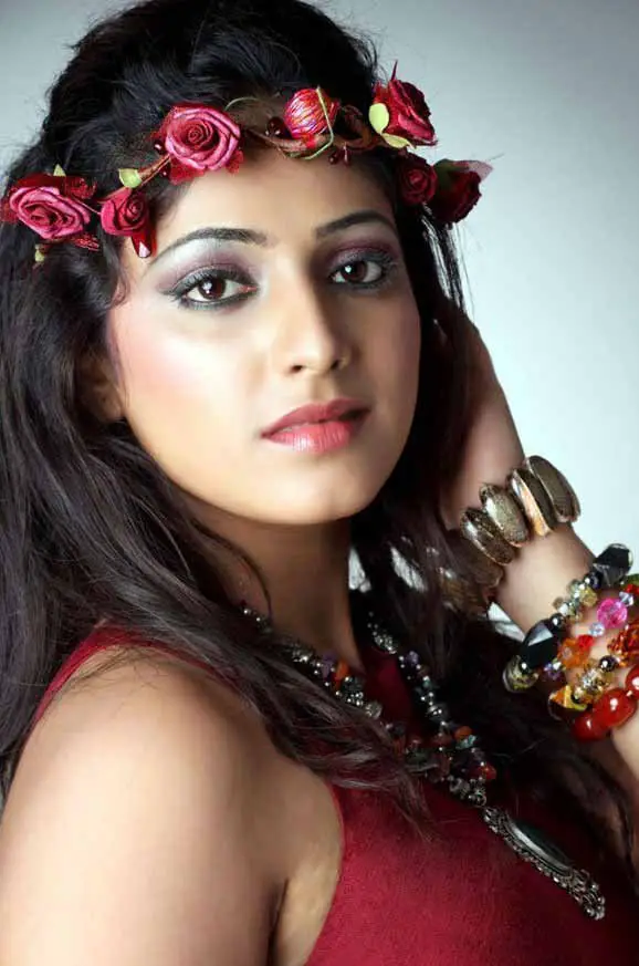 Haripriya Bra Size Age Weight Height Measurements