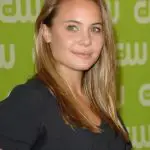 Leah Pipes Bra Size, Age, Weight, Height, Measurements