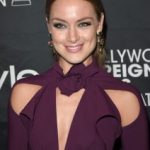 Rachel Skarsten Bra Size, Age, Weight, Height, Measurements