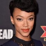 Sonequa Martin-Green Bra Size, Age, Weight, Height, Measurements