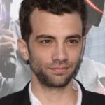 Jay Baruchel Age, Weight, Height, Measurements