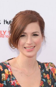 How tall is aya cash