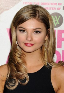 Stefanie Scott