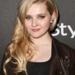 Abigail Breslin Net Worth