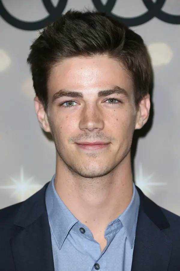 Grant Gustin Net Worth - Celebrity Sizes