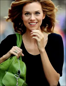 Hilarie Burton