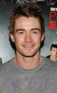 Robert Buckley