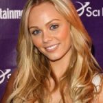 Laura Vandervoort Net Worth