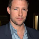Edward Burns Age, Weight, Height, Measurements