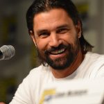 Manu Bennett Age, Weight, Height, Measurements