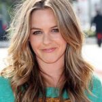 Alicia Silverstone Net Worth