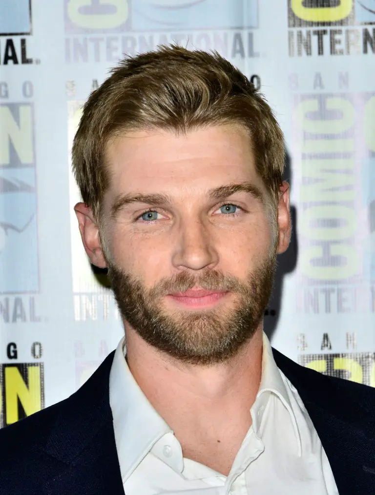 Mike Vogel Net Worth Celebrity Sizes