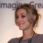 Zoie Palmer Bra Size, Age, Weight, Height, Measurements