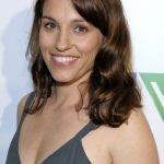 Amy Jo Johnson Net Worth