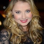 Elisabeth Harnois Net Worth