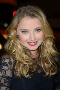 Elisabeth Harnois